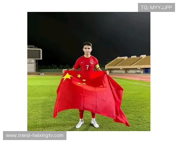 中国足球男球星排名解析:谁是当前最具影响力的顶级球员 中国足球男球星排名解析:谁是当前最具影响力的顶级球员